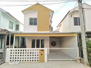 Newly Renovated 2 Bedroom House in San Kamphaeng for Sale at Baan Ua-Athorn San Kamphaeng