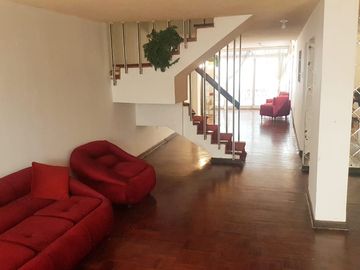 VIVE A UN PASO DE TODO EN URB. TUPAC AMARU - LA VICTORIA!!.. EXCLUSIVA CASA DE 2 PISOS Y AZOTEA (mmartinez lima1)