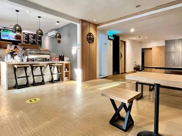 DIJUAL RUANG USAHA JL RAYA TANJUNG BARAT, JAKSEL