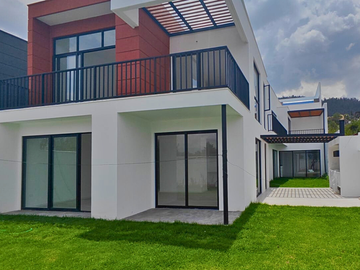 Departamento en venta en proyecto, 3 dormitorios dentro de Urbanización. Cumbayá.