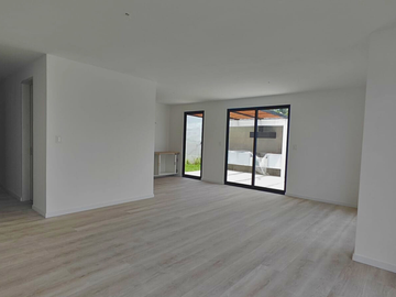 Departamento en venta en proyecto, 3 dormitorios dentro de Urbanización. Cumbayá.
