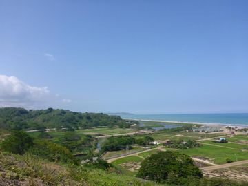 9.531 m Vista! Oportunidad Sector Playa Don Juan - Jama Contacto