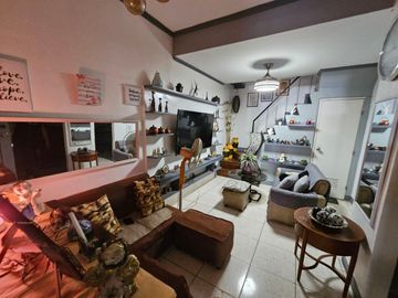 Fully Renovated 2Br 2T&B with Balcony Townhouse