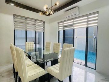 BRAND NEW SEMI-FURNISHED MODERN CHIC HOME NEAR CLARK AND ROCKWELL ANGELES CITY