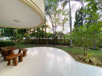4 Bed house for sale in San Khampeang, Chiang Mai