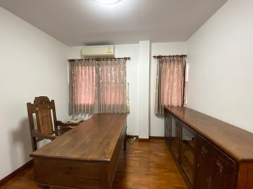 4 Bed house for sale in San Khampeang, Chiang Mai