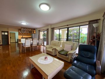 4 Bed house for sale in San Khampeang, Chiang Mai