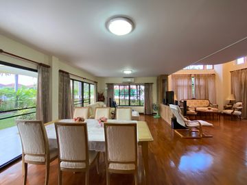 4 Bed house for sale in San Khampeang, Chiang Mai