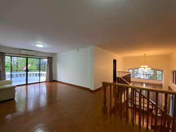4 Bed house for sale in San Khampeang, Chiang Mai