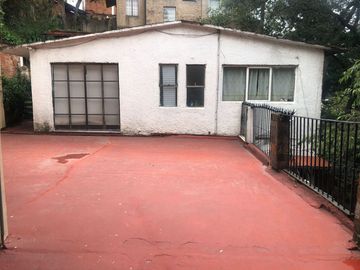 CASA EN VENTA EN LOMA DE TETELPAN