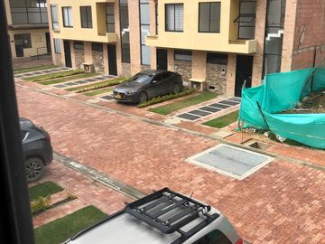 VENTA CASA PARA ESTRENAR TENJO CUNDINAMARCA