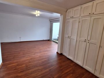 VENTA DEPARTAMENTO SECTOR ELOY ALFARO Y GRANADOS