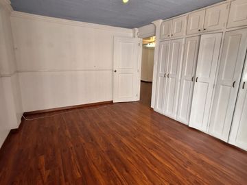 VENTA DEPARTAMENTO SECTOR ELOY ALFARO Y GRANADOS
