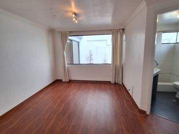 VENTA DEPARTAMENTO SECTOR ELOY ALFARO Y GRANADOS