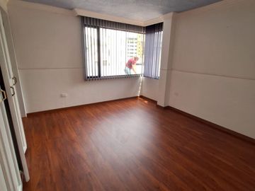 VENTA DEPARTAMENTO SECTOR ELOY ALFARO Y GRANADOS