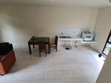 Disewakan Rumah Cluster Fiore  Foresta BSD City Tangerang Semi Furnished Bagus Nyaman Siap Huni Lokasi Strategis