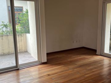 VENTA DE CASA EN BALVANERA CON VISTA AL CAMPO DE GOLF
