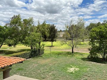VENTA DE CASA EN BALVANERA CON VISTA AL CAMPO DE GOLF