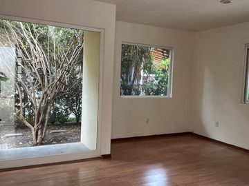 VENTA DE CASA EN BALVANERA CON VISTA AL CAMPO DE GOLF