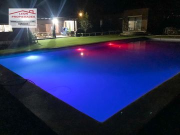 🏠León Propiedades vende moderna casa estilo mediterraneo en sector Cuyuncavi Alto🏠