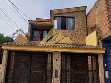 VENDO EXCELENTE CASA EN COMAS - PRECIO DE OCASIÓN