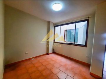 VENDO EXCELENTE CASA EN COMAS - PRECIO DE OCASIÓN