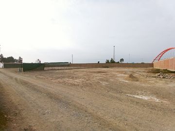 VENTA DE AMPLIO TERRENO EN CONDOMINIO PRIVADO EN CHINCHA - ICA