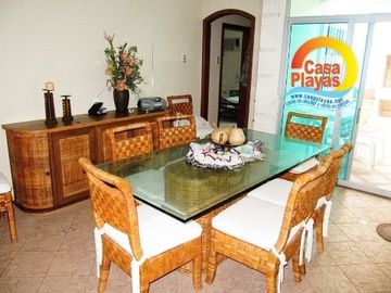 Casa grande y moderna de Venta en Playas Villamil, via a Data km 3.5