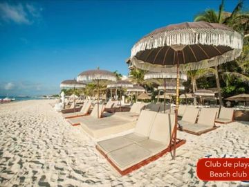 Condominio de lujo a 200 metros del mar, con club de playa, alberca, jacuzzi 100 metros de la Quinta Avenida, con servicios de hotel, concierge, amueb