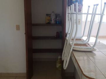 CASA EN CONDOMINIO CON VIGILANCIA EN BURGOS BUGAMBILIAS