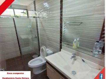 VENDE CASA CAMPESTRE - COND. SANTA HELENA - YAGUARA (HUILA-COL)