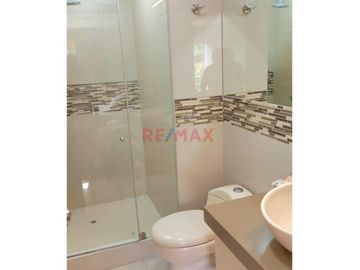 Venta!!! Exclusivo Flat En Av. Ayacucho A 1 Cuadra Del Parque Martinelli Y 2 Cuadras De La Av. Benavides- Santiago De Surco