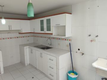 Dpto. 90 metros USD$ 99,000 Negociables en La Molina