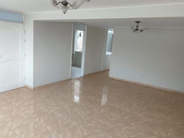 Dpto. 90 metros USD$ 99,000 Negociables en La Molina