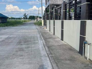 FUNCTIONAL MODERN HOME WITH EXPANSIVE LOT IN PAMPANGA NEAR SM TELABASTAGAN