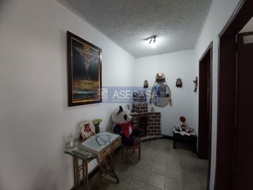 VENTA AMPLIA CASA EN LA CONCORDIA 10 MTS DE FRENTE