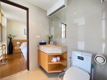 1 bed unit for sale at Chang Klan rd, Muang Chiang Mai