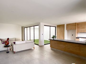 Casa en Villamagna de 4 recamaras, con Rooftop y preciosa distribución,