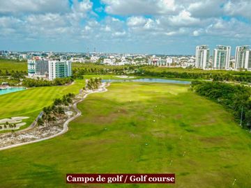 Departamento de lujo, vista al mar, club de playa, campo de golf, Puerto Cancún