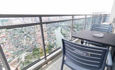 ACQUA51XXI: For Sale Fully Furnished 2.5BR Penthouse Unit with Balcony in Acqua Private Residences