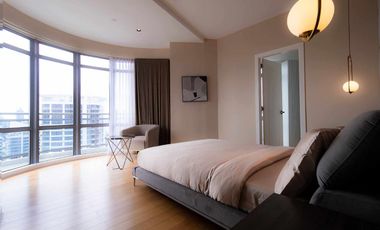 ACQUA51XXI: For Sale Fully Furnished 2.5BR Penthouse Unit with Balcony in Acqua Private Residences