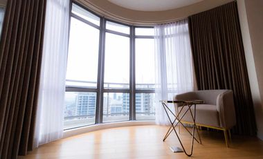 ACQUA51XXI: For Sale Fully Furnished 2.5BR Penthouse Unit with Balcony in Acqua Private Residences