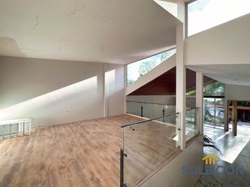 Casa de una sola planta con excelente ubicación en el sector de Challuabamba