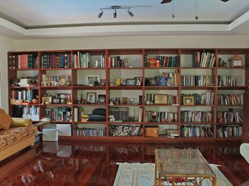 Farm House for sale in Plantation Hills, Tagaytay Midlands