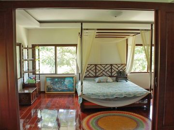 Farm House for sale in Plantation Hills, Tagaytay Midlands