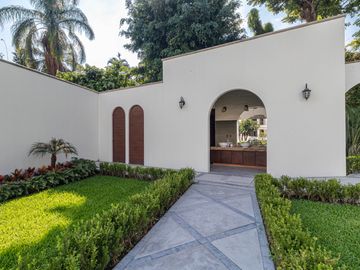 PENTHOUSE EN VENTA EN CUERNAVACA, MORELOS. ROOF GARDEN, ALBERCA, GIMNASIO. EN ZONA EXCLUSIVA.