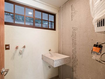 PENTHOUSE EN VENTA EN CUERNAVACA, MORELOS. ROOF GARDEN, ALBERCA, GIMNASIO. EN ZONA EXCLUSIVA.
