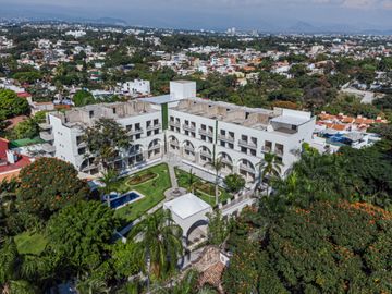 PENTHOUSE EN VENTA EN CUERNAVACA, MORELOS. ROOF GARDEN, ALBERCA, GIMNASIO. EN ZONA EXCLUSIVA.