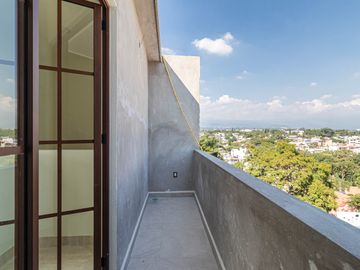 PENTHOUSE EN VENTA EN CUERNAVACA, MORELOS. ROOF GARDEN, ALBERCA, GIMNASIO. EN ZONA EXCLUSIVA.