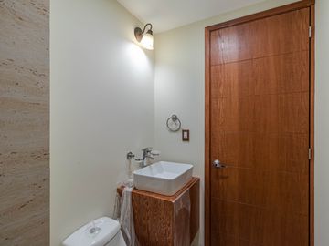 PENTHOUSE EN VENTA EN CUERNAVACA, MORELOS. ROOF GARDEN, ALBERCA, GIMNASIO. EN ZONA EXCLUSIVA.